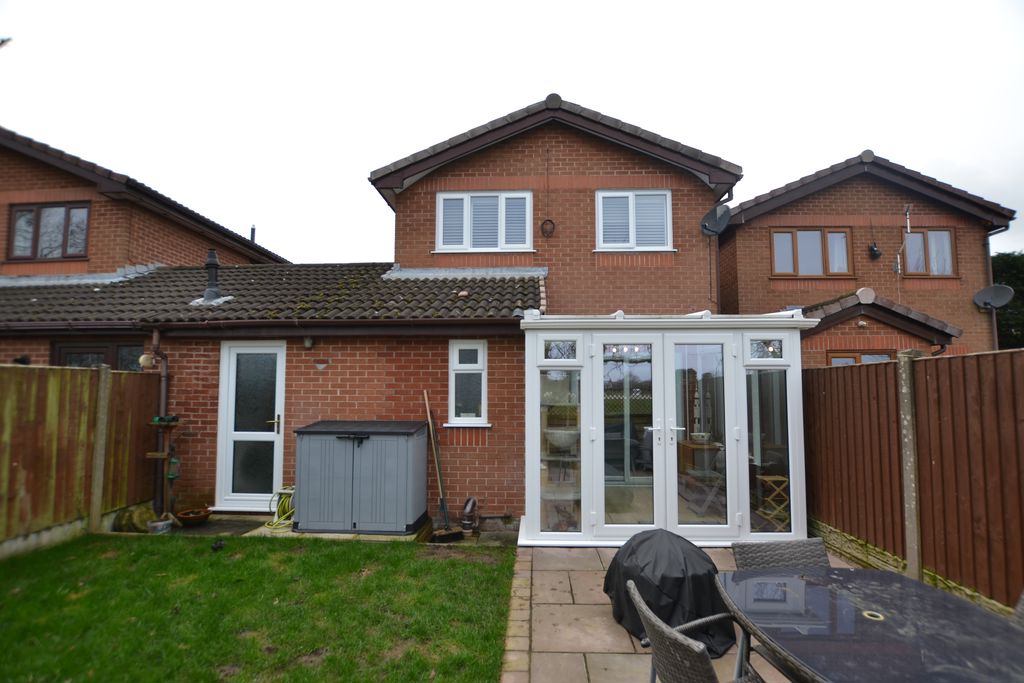 Pavilion View Croston